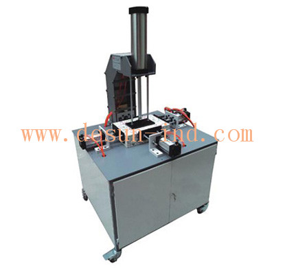 <b>ZS-890</b> Semi-automatic Box Bubble Pressing Machine